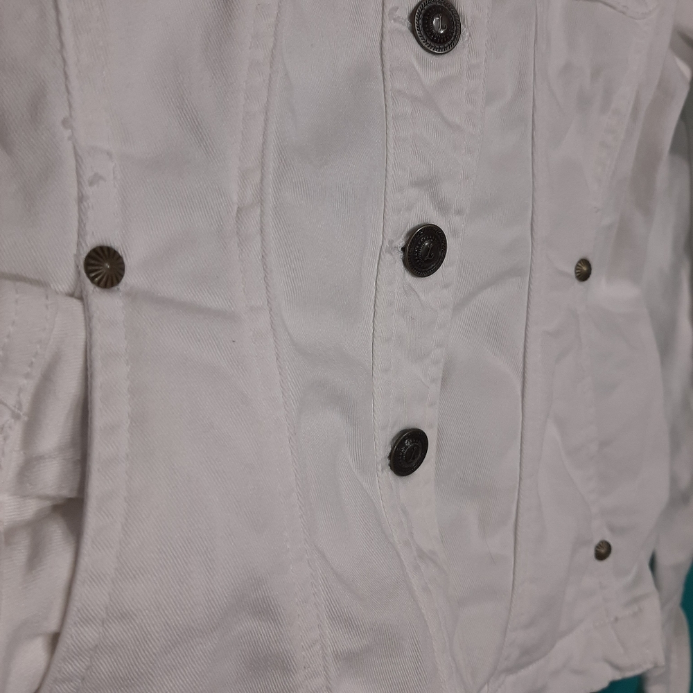 White Denim Button down Jacket - Picture 5 of 7